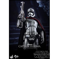 Captain Phasma - Star Wars...